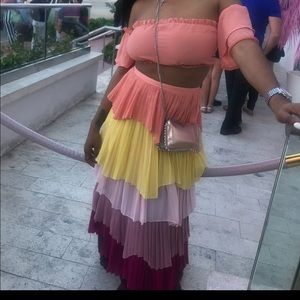 Two piece crop tops skirts set